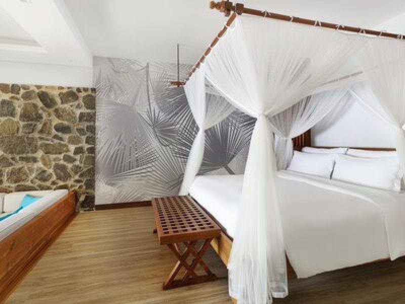 Hill View Room
