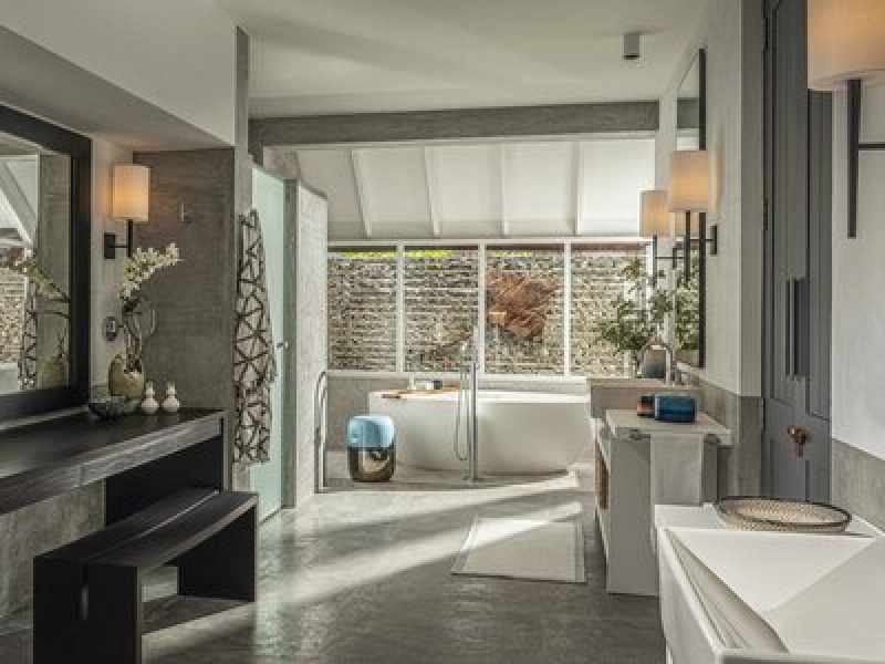 Premier Oceanfront Bungalow with Pool