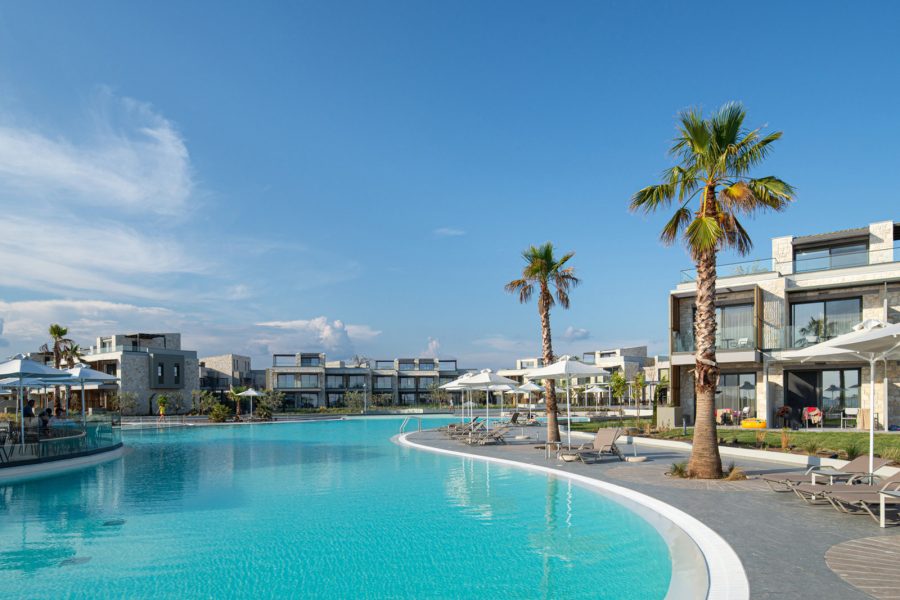 Portes Lithos Luxury Resort