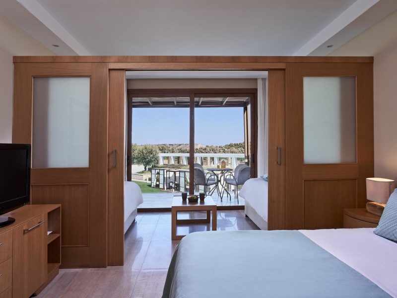 Family Room Garden View