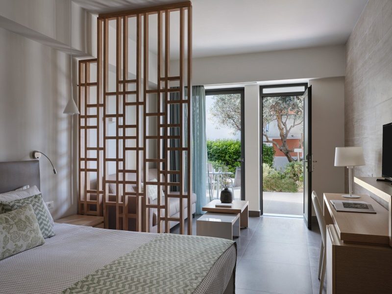 Superior Double Room Inland View
